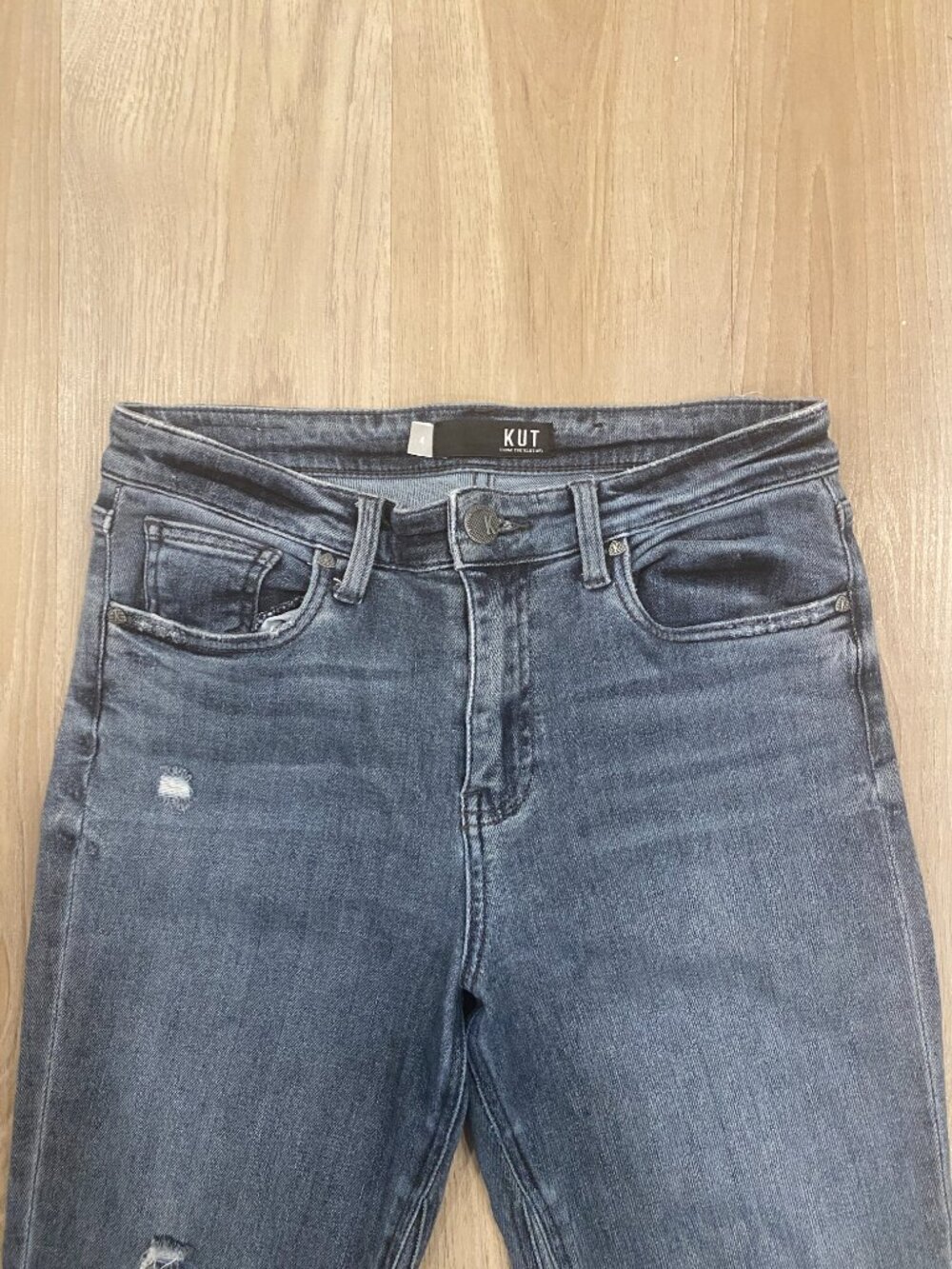 KUT fromthe Kloth Kelsey High Rise Ankle Flare Jeans Gray Distressed Short/Crop - Picture 4 of 10